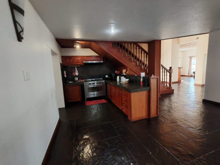 4 Bedroom Property for Sale in Vaalpark Free State